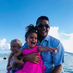 Meet your Posher, Adam